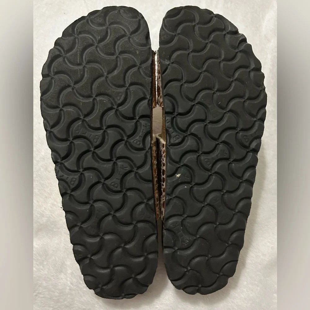 Birkenstock Arizona Sz 5(36) RoseGold Metallic Stone Two-Strap Buckle Sandals - Picture 5 of 8